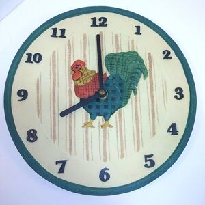 Rooster Chicken Wall Clock Battery Round Handcrafted & painted Plaid Farmhouse